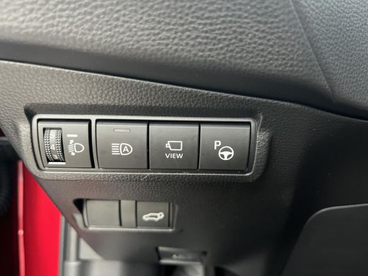Toyota Corolla Cross Hybrid 200 Executive | Panoramadak | Navigatie | Stoel en stuurverwarming | Dodehoekdetectie ActivLease financial lease