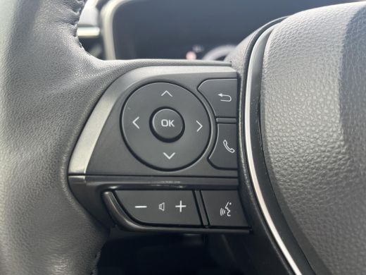 Toyota Corolla Cross Hybrid 200 Executive | Panoramadak | Navigatie | Stoel en stuurverwarming | Dodehoekdetectie ActivLease financial lease