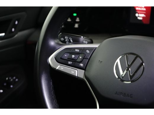 Volkswagen Golf 1.4 eHybrid Style | Full-LED koplampen | Parkeersensor achter | Volledig digitaal instrumentenpaneel ActivLease financial lease