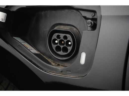 Volkswagen Golf 1.4 eHybrid Style | Full-LED koplampen | Parkeersensor achter | Volledig digitaal instrumentenpaneel ActivLease financial lease