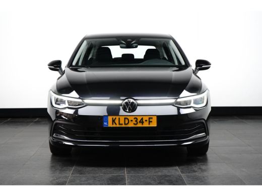 Volkswagen Golf 1.4 eHybrid Style | Full-LED koplampen | Parkeersensor achter | Volledig digitaal instrumentenpaneel ActivLease financial lease