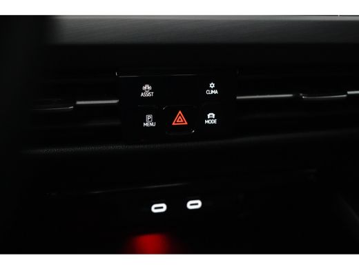 Volkswagen Golf 1.4 eHybrid Style | Full-LED koplampen | Parkeersensor achter | Volledig digitaal instrumentenpaneel ActivLease financial lease