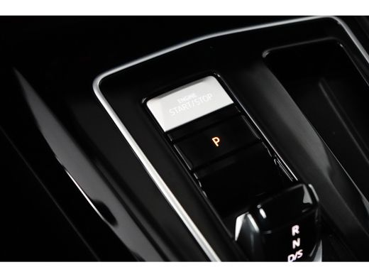 Volkswagen Golf 1.4 eHybrid Style | Full-LED koplampen | Parkeersensor achter | Volledig digitaal instrumentenpaneel ActivLease financial lease