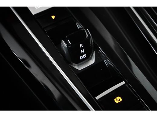 Volkswagen Golf 1.4 eHybrid Style | Full-LED koplampen | Parkeersensor achter | Volledig digitaal instrumentenpaneel ActivLease financial lease