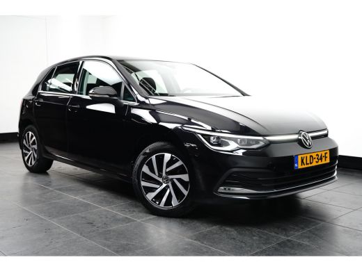 Volkswagen Golf 1.4 eHybrid Style | Full-LED koplampen | Parkeersensor achter | Volledig digitaal instrumentenpaneel ActivLease financial lease