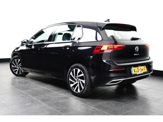 Volkswagen Golf 1.4 eHybrid Style | Full-LED koplampen | Parkeersensor achter | Volledig digitaal instrumentenpaneel ActivLease financial lease
