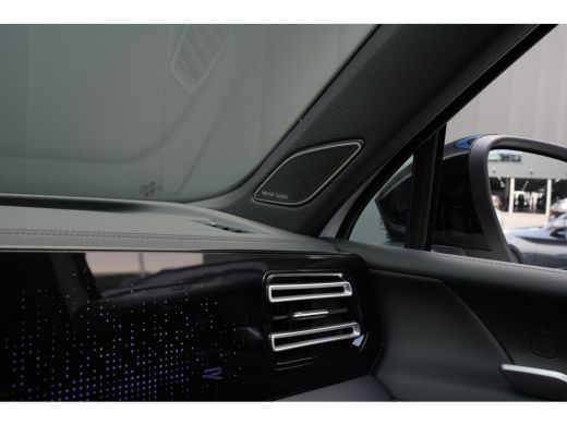 Volkswagen Tiguan 1.5 eHybrid 272pk R-Line Edition | Panoramadak | Trekhaak | Leder | 20" | Stoelverwarming & Venti... ActivLease financial lease