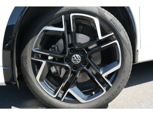 Volkswagen Tiguan 1.5 eHybrid 272pk R-Line Edition | Panoramadak | Trekhaak | Leder | 20" | Stoelverwarming & Venti... ActivLease financial lease