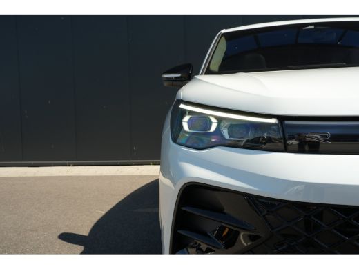 Volkswagen Tiguan 1.5 eHybrid 272pk R-Line Edition | Panoramadak | Trekhaak | Leder | 20" | Stoelverwarming & Venti... ActivLease financial lease