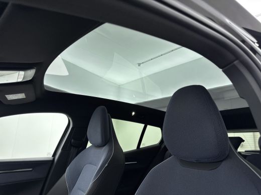 Volvo  EX30 Twin Motor Performance Ultra 69 kWh | 20"LM Velgen | Climate Pack | Getint glas | Panoramadak | H... ActivLease financial lease