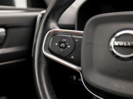 Volvo  XC40 1.5 T4 Recharge Inscription 211Pk Automaat (APPLE CARPLAY, GROOT NAVI, STUUR/STOELVERWARMING, LED... ActivLease financial lease