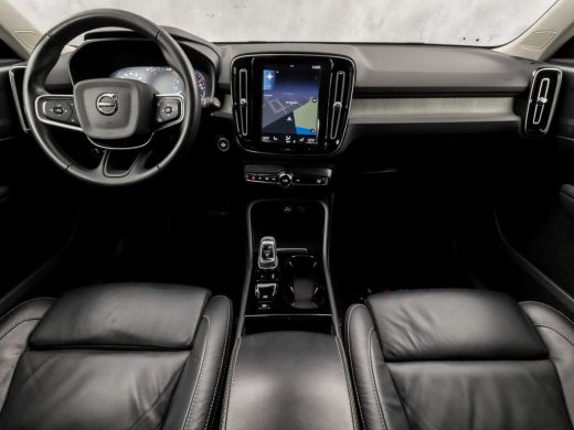 Volvo  XC40 1.5 T4 Recharge Inscription 211Pk Automaat (APPLE CARPLAY, GROOT NAVI, STUUR/STOELVERWARMING, LED... ActivLease financial lease