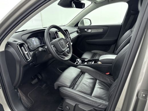 Volvo  XC40 1.5 T4 Recharge Inscription | Trekhaak | PDC V+A en Camera | Adaptive Cruiscontrol | Stoel + Stuu... ActivLease financial lease