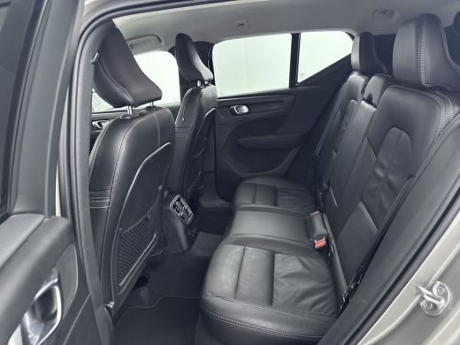Volvo  XC40 1.5 T4 Recharge Inscription | Trekhaak | PDC V+A en Camera | Adaptive Cruiscontrol | Stoel + Stuu... ActivLease financial lease