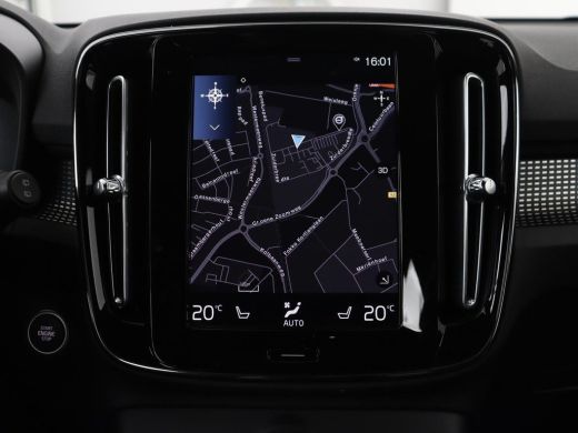Volvo  XC40 1.5 T5 Recharge R-Design | SOH 89,1% | Panoramadak | Trekhaak | Stoelverwarming | 360 Camera | Ha... ActivLease financial lease