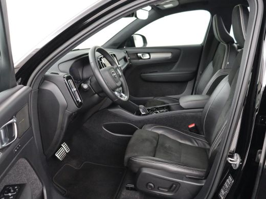 Volvo  XC40 1.5 T5 Recharge R-Design | SOH 89,1% | Panoramadak | Trekhaak | Stoelverwarming | 360 Camera | Ha... ActivLease financial lease