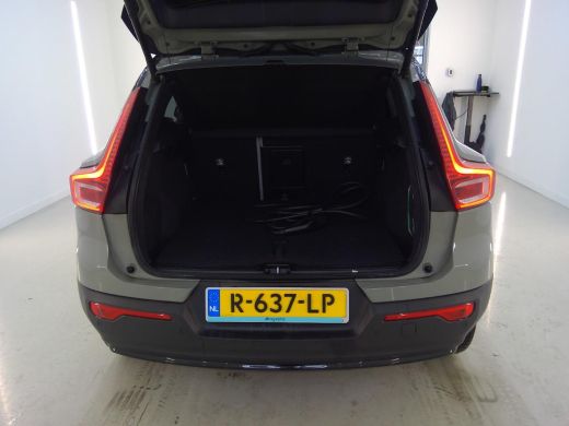 Volvo  XC40 Recharge Ultimate 70 kWh | Trekhaak | Panoramadak | PDC V+A en 360 Camera | Stoel + Stuurverwarmi... ActivLease financial lease