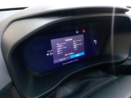 Volvo  XC40 Recharge Ultimate 70 kWh | Trekhaak | Panoramadak | PDC V+A en 360 Camera | Stoel + Stuurverwarmi... ActivLease financial lease
