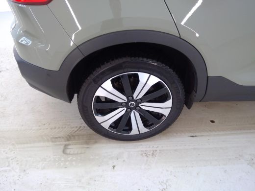 Volvo  XC40 Recharge Ultimate 70 kWh | Trekhaak | Panoramadak | PDC V+A en 360 Camera | Stoel + Stuurverwarmi... ActivLease financial lease