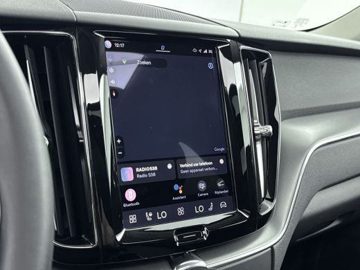 Volvo  XC60 2.0 T6 Plug-in hybrid AWD Inscription Expression | Trekhaak | Panoramadak | Lederen bekleding | S... ActivLease financial lease
