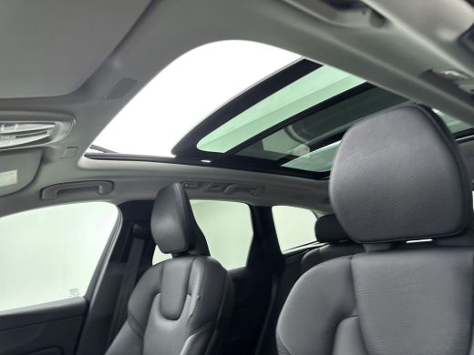 Volvo  XC60 2.0 T6 Plug-in hybrid AWD Inscription Expression | Trekhaak | Panoramadak | Lederen bekleding | S... ActivLease financial lease
