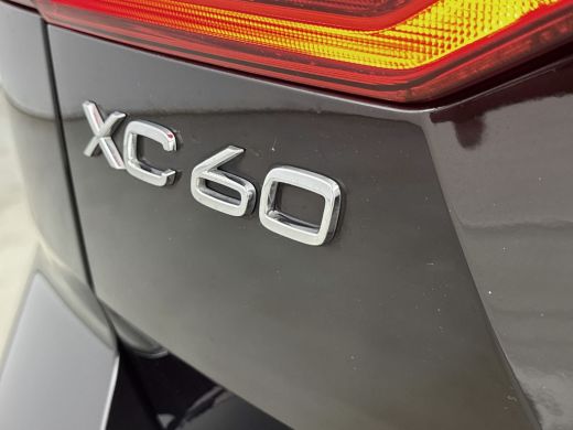 Volvo  XC60 2.0 T6 Plug-in hybrid AWD Inscription Expression | Trekhaak | Panoramadak | Lederen bekleding | S... ActivLease financial lease