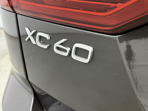 Volvo  XC60 2.0 T8 Plug-in hybrid AWD Ultra Dark | Trekhaak | Bower & Wilkins | Luchtvering |  PDC V+A en 360... ActivLease financial lease