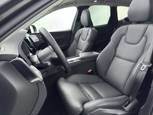 Volvo  XC60 2.0 T8 Plug-in hybrid AWD Ultra Dark | Trekhaak | Bower & Wilkins | Luchtvering |  PDC V+A en 360... ActivLease financial lease