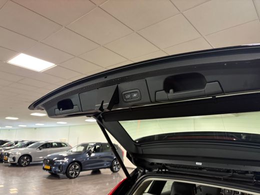 Volvo  XC60 T6 AWD Recharge Plus Dark | MY26 Facelift | Schuifdak | Trekhaak | 360&deg; Camera | | Head-Up Displa... ActivLease financial lease