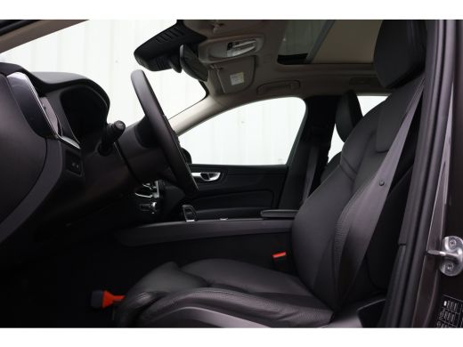 Volvo  XC60 T6 Plus Dark | SCHERP GEPRIJSD!! | Leer | Panorama | Trekhaak |  Platinum Grey  | ActivLease financial lease