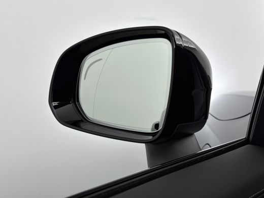Volvo  XC90 2.0 T8 Plug-in hybrid AWD Ultra Dark | Trekhaak | Luchtvering | Extra getint Glas | PDC V+A en 36... ActivLease financial lease