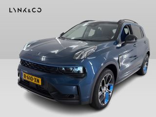 Lynk & Co 01 1.5 262pk PHEV Adapt.Cruise Panodak Carplay Memory Plug-in