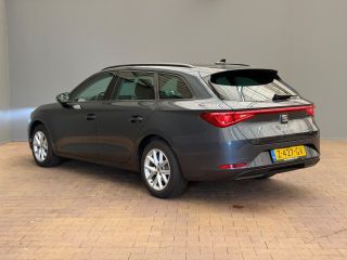Seat Leon Sportstourer Style Business Intense 110PK TREKHAAK | Achteruitrijcamera | Apple Carplay / Android...
