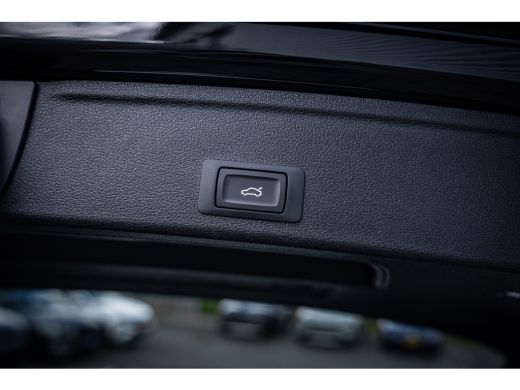 Audi A4 Avant 35 TFSI S edition Competition | Cruise control | Parkeersensor achter | S Line exterieur ActivLease financial lease