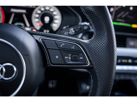 Audi A4 Avant 35 TFSI S edition Competition | Cruise control | Parkeersensor achter | S Line exterieur ActivLease financial lease