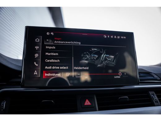Audi A4 Avant 35 TFSI S edition Competition | Cruise control | Parkeersensor achter | S Line exterieur ActivLease financial lease