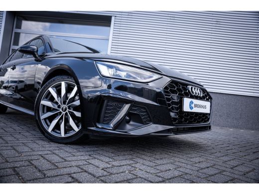 Audi A4 Avant 35 TFSI S edition Competition | Cruise control | Parkeersensor achter | S Line exterieur ActivLease financial lease