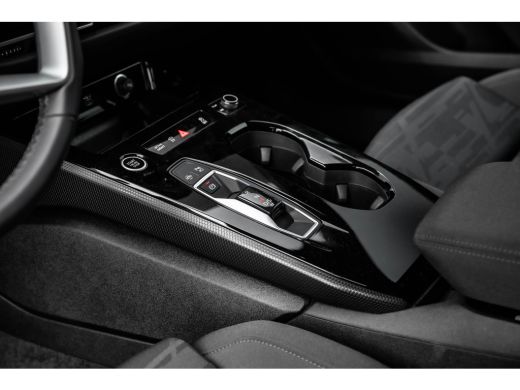 Audi A5 Avant 2.0 e-hybrid quattro S edition ActivLease financial lease
