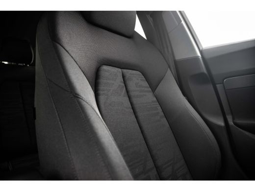 Audi A5 Avant 2.0 e-hybrid quattro S edition ActivLease financial lease