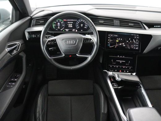 Audi e-tron 50 quattro S edition 71 kWh | SOH 90.4 | Panoramadak | Adaptive cruise | Matrix LED | Elek. Stoel... ActivLease financial lease