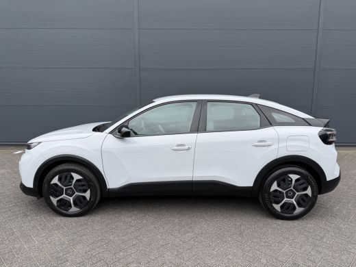 Citroën C4 145pk Hybride Plus (Camera - LED - Navigatie - Automatische Airco - Parkeersensoren - Apple Carplay) ActivLease financial lease