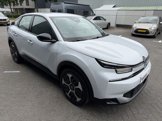 Citroën C4 145pk Hybride Plus (Camera - LED - Navigatie - Automatische Airco - Parkeersensoren - Apple Carplay) ActivLease financial lease