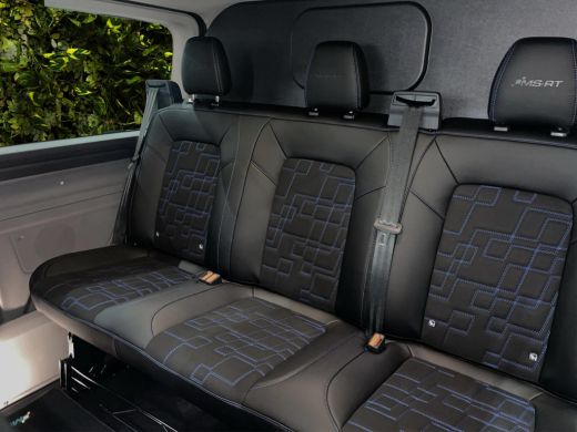 Ford E-Transit Custom MSRT Dubbel Cabine 71kWh | 286PK | 360 cam. | Inkl. Trekhaak | Sportaccesoires | Cruise control a... ActivLease financial lease