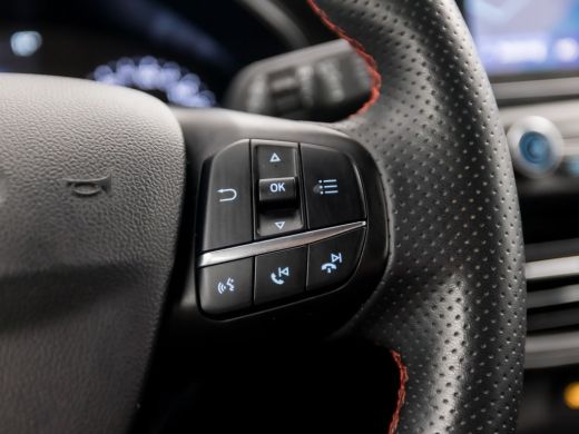 Ford Focus 1.0 EcoBoost ST Line X Sport 125Pk (APPLE CARPLAY, GROOT NAVI, CAMERA, STUUR/STOELVERWARMING, KEY... ActivLease financial lease