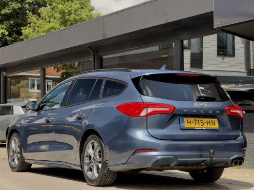 Ford Focus 1.5 AUT8 ST-LINE 150PK EcoBoost NAVI AIRCO PARK-ASSIST LED LMV PDC ActivLease financial lease