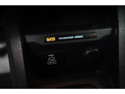 Ford Transit Courier 1.5 EcoBlue Trend 100pk | Navigatie  | Camera | Lichtmetalen velgen ActivLease financial lease