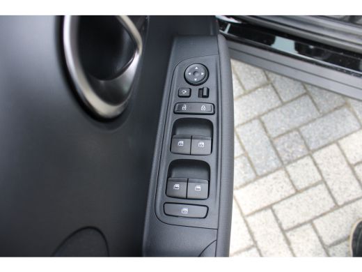 Hyundai Inster Evolve Sky 49 kWh | Tweekleurig| Glazen dak | Stoelverwarming | Warmtepomp | Stuurwielverwarming ... ActivLease financial lease