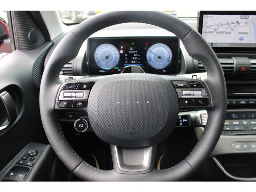 Hyundai Inster Evolve Sky 49 kWh | Tweekleurig| Glazen dak | Stoelverwarming | Warmtepomp | Stuurwielverwarming ... ActivLease financial lease