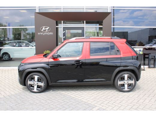 Hyundai Inster Evolve Sky 49 kWh | Tweekleurig| Glazen dak | Stoelverwarming | Warmtepomp | Stuurwielverwarming ... ActivLease financial lease