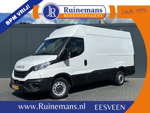 Iveco Daily 35S14 2.3D 136 PK FACELIFT / L2H2 / ** 20.950 KM ** / TREKHAAK / 3.500 KG AHG / 270 ACHTERDEUREN ... ActivLease financial lease